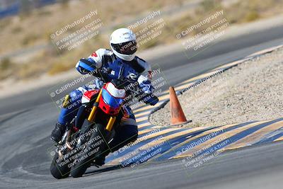 media/Mar-12-2022-SoCal Trackdays (Sat) [[152081554b]]/Turn 11 (1035am)/